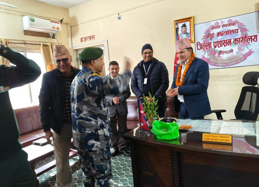प्र.जि.अ._गोगन_वहादुर_हमालको_स्वागत.jpg
